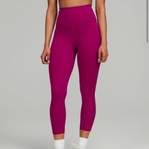 Lululemon Base Pace High-Rise Crop 23”